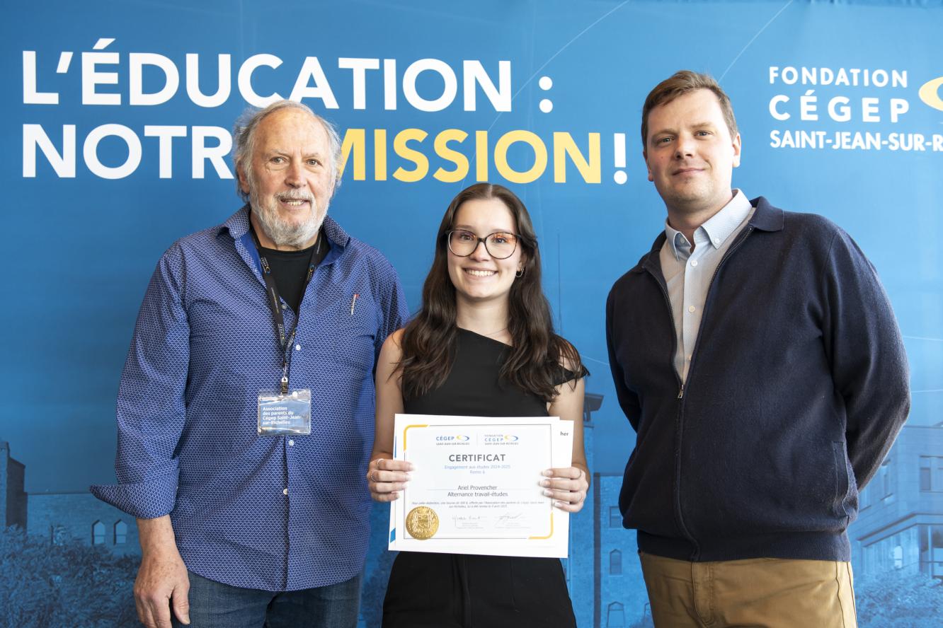 Ariel Provencher, engagement aux études (alternance travail-étude) - offerte par l'Association des parents du Cégep Saint-Jean-sur-Richelieu