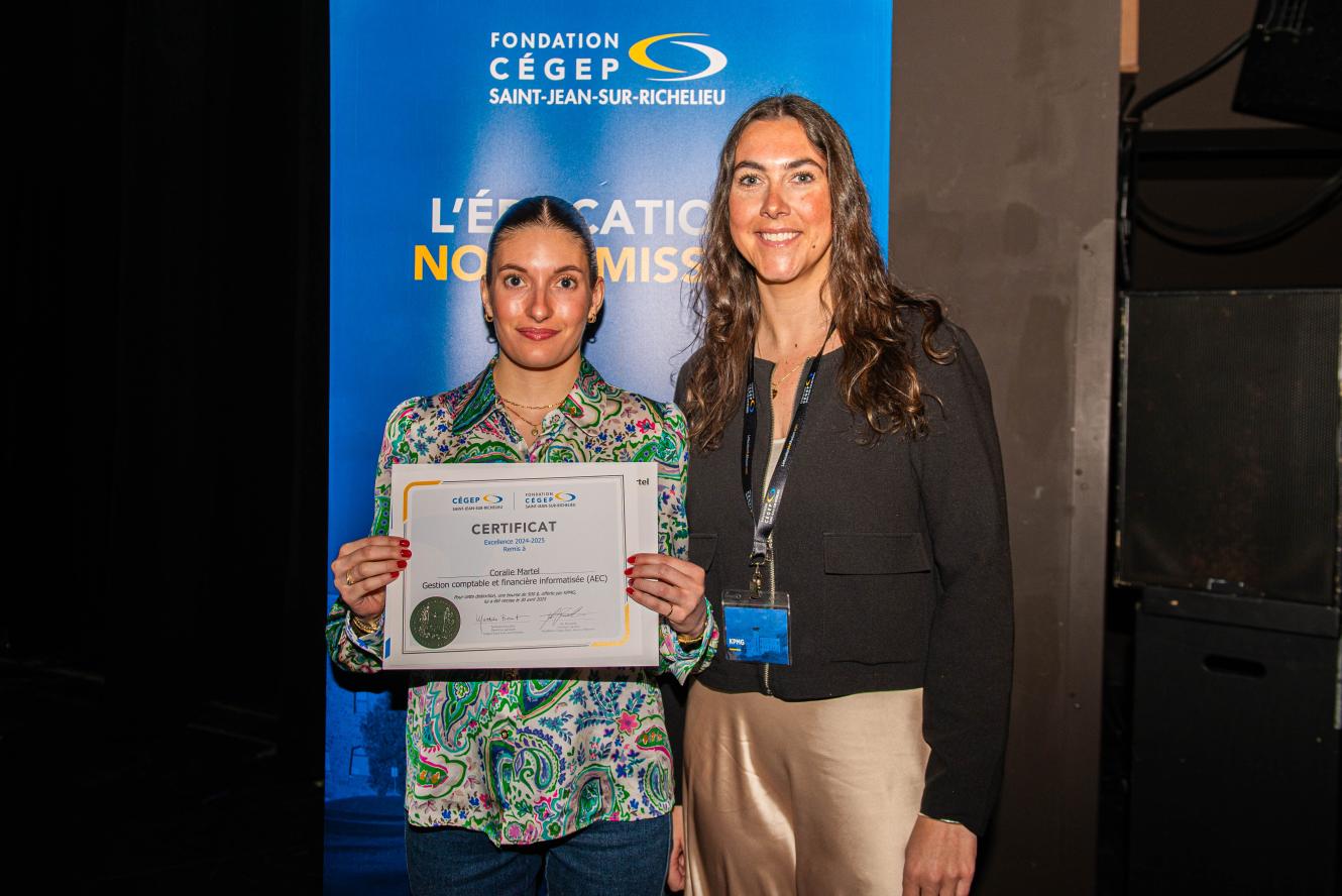 Coralie Martel, excellence - offerte par KPMG