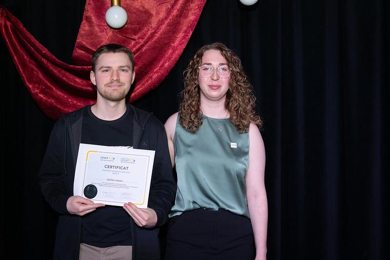 Zachary Lauzon, implication - offerte par l'Association générale des étudiant·es du Cégep Saint-Jean-sur-Richelieu et Sylvie Lataille