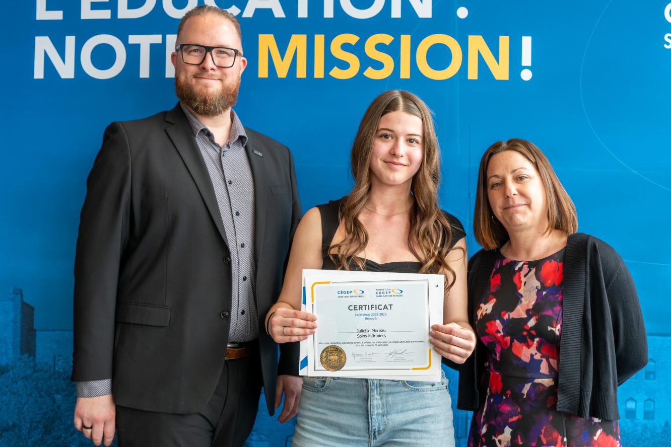 Juliette Moreau, excellence - offerte par la Fondation du Cégep Saint-Jean-sur-Richelieu