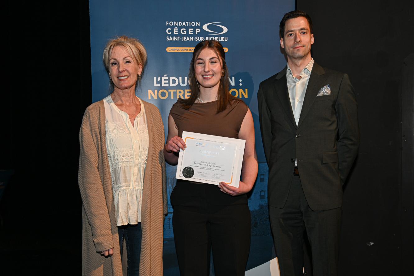 Noémie Godbout, excellence - offerte par Quincaillerie Richelieu