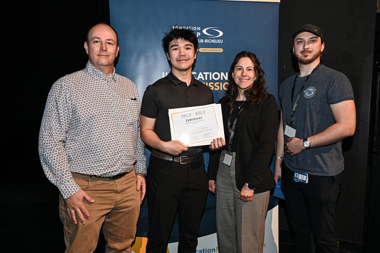 Keanon Vanier Chan, engagement aux études - offerte par Pratt & Whitney Canada