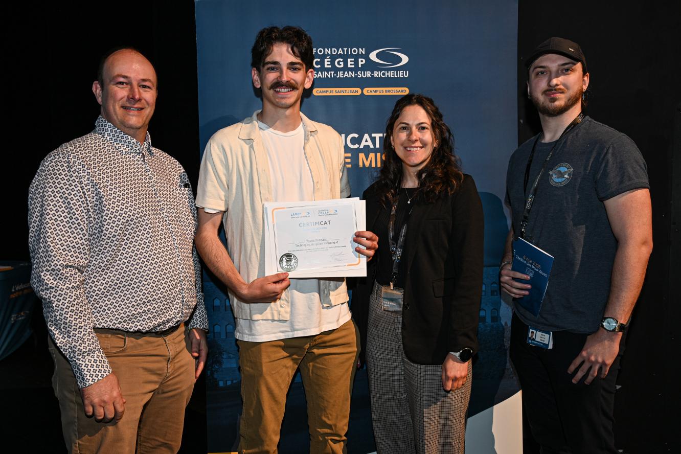 Xavier Poissant, excellence - offerte par Pratt & Whitney Canada