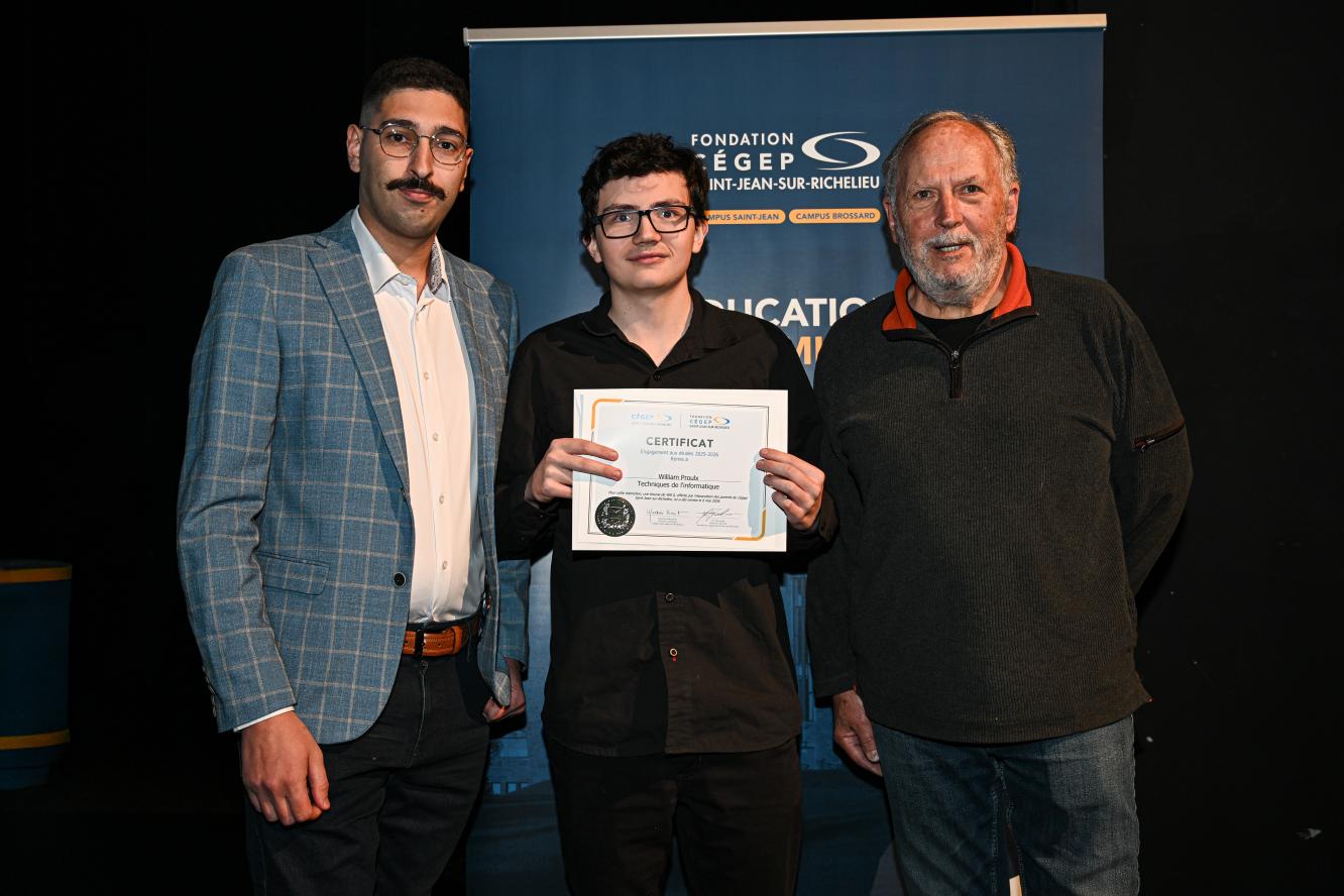 William Proulx, engagement aux études - offerte par l'Association des parents du Cégep Saint-Jean-sur-Richelieu